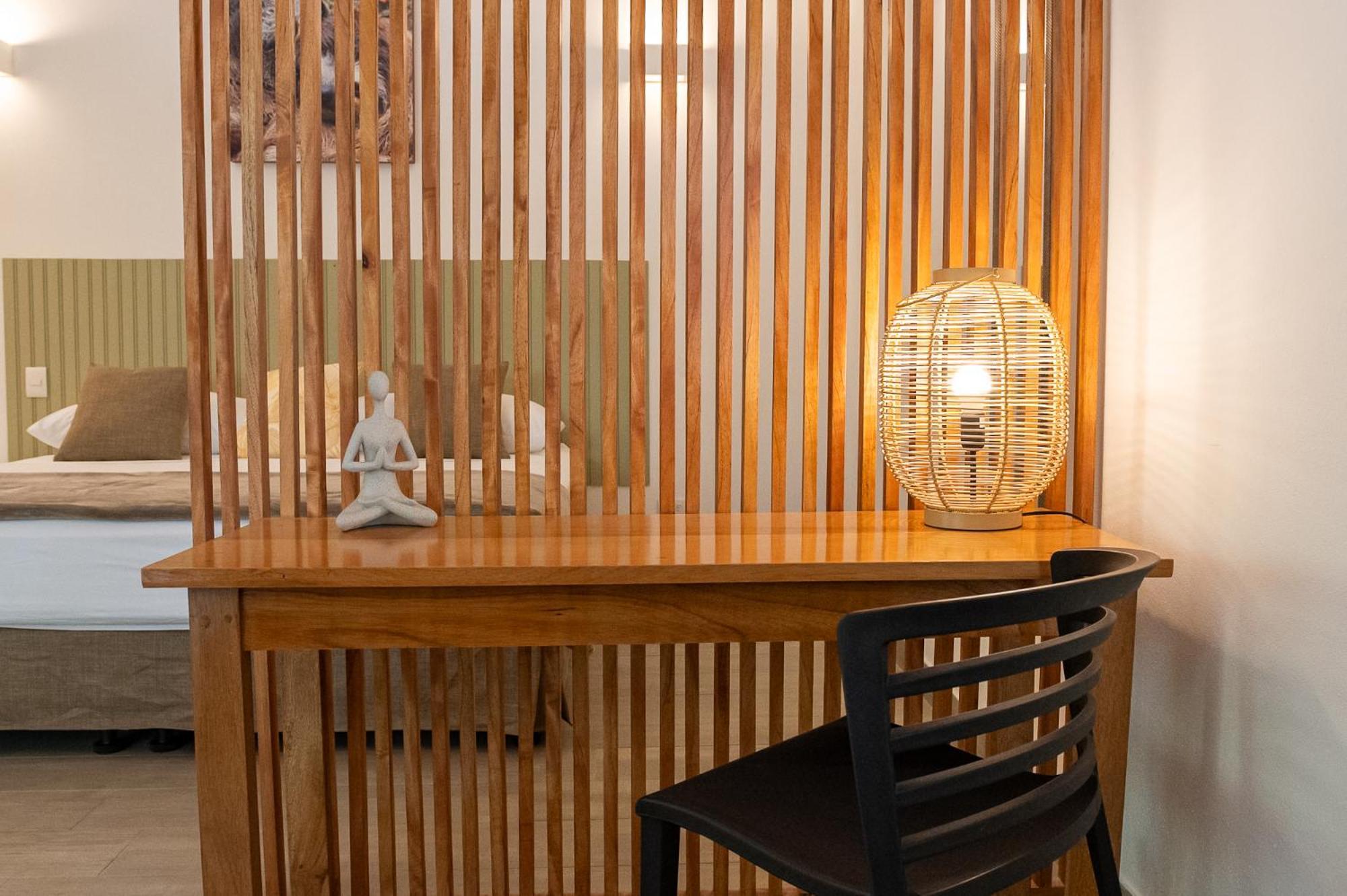 Jaguar Inn Bungalows Puerto Viejo de Talamanca エクステリア 写真