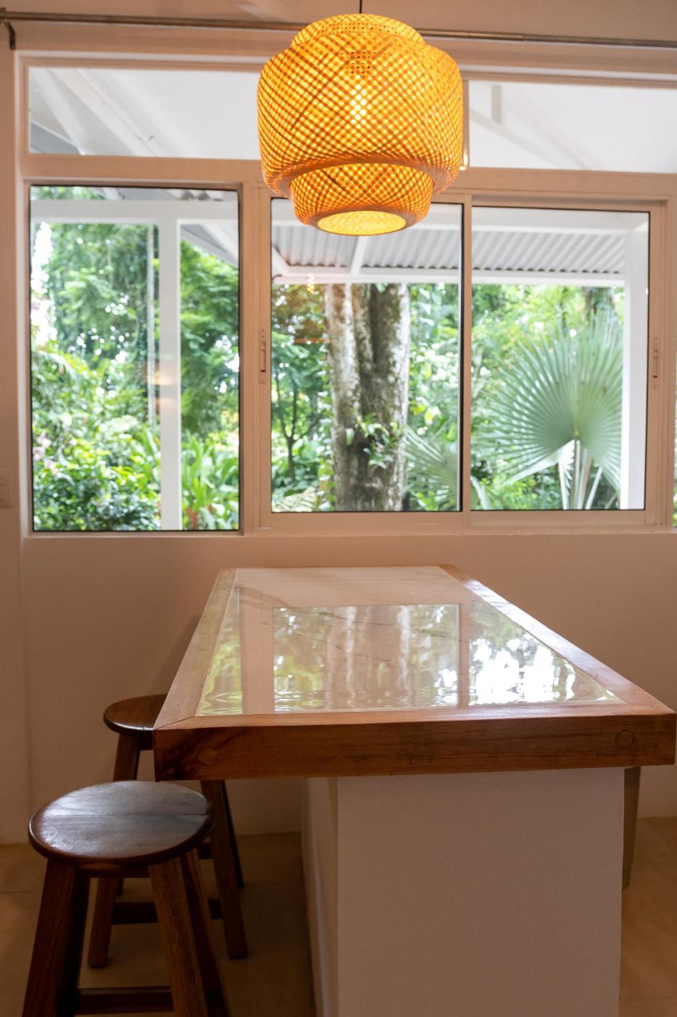 Jaguar Inn Bungalows Puerto Viejo de Talamanca エクステリア 写真