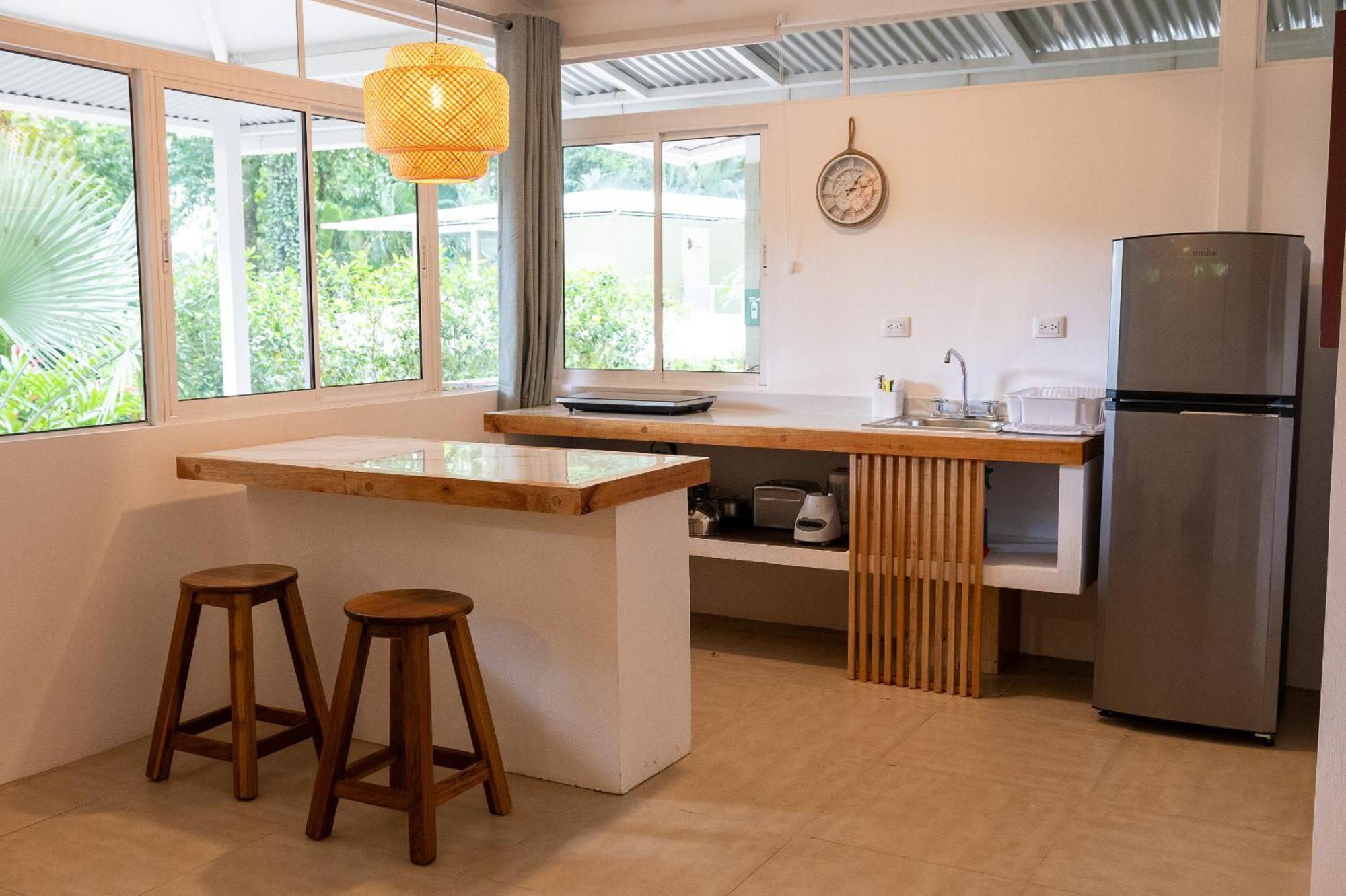 Jaguar Inn Bungalows Puerto Viejo de Talamanca エクステリア 写真